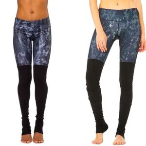 Alo Yoga Goddess Ribbed Legging in Black Python, XS